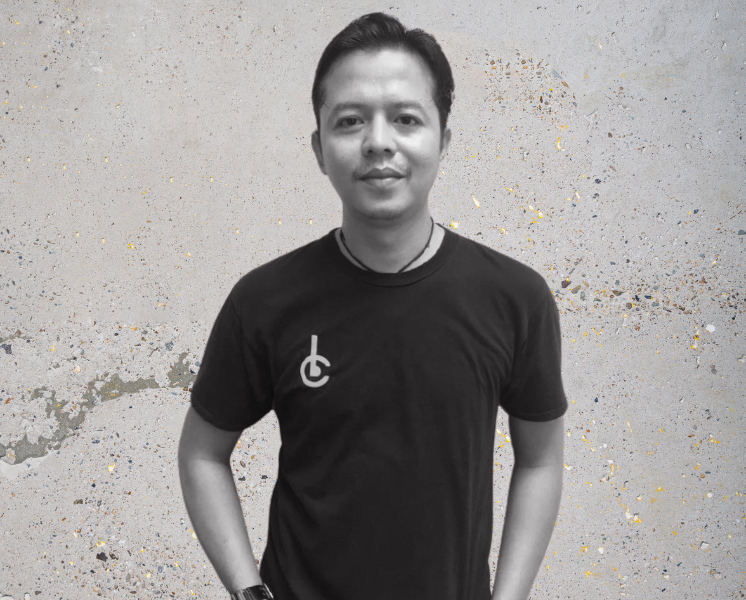 Reza Lesmana Team Backbone